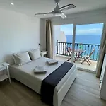 Amazing Sea Views From Cozy Studio. Appartement *