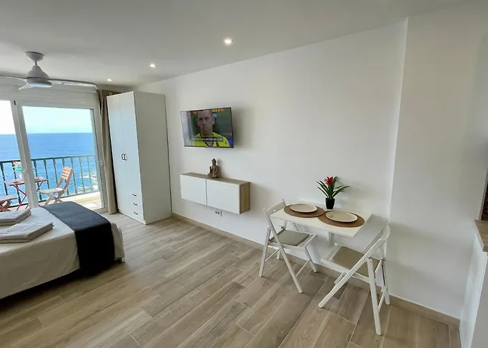 Appartement Amazing Sea Views From Cozy Studio.