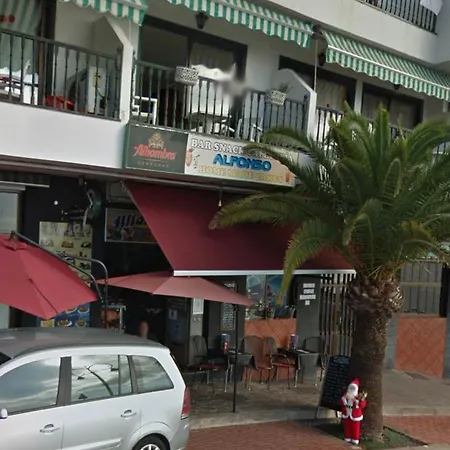 Amazing Sea Views From Cozy Studio. Apartamento *