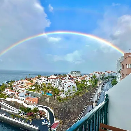 Amazing Sea Views From Cozy Studio. Apartment